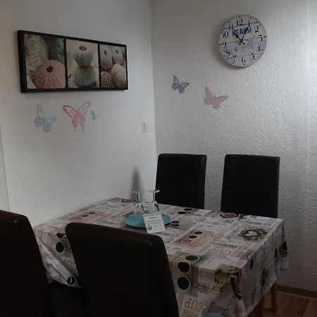 Vermietung Luetje Апартаменты Бюзум