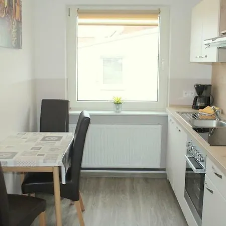 Vermietung Luetje 比苏姆