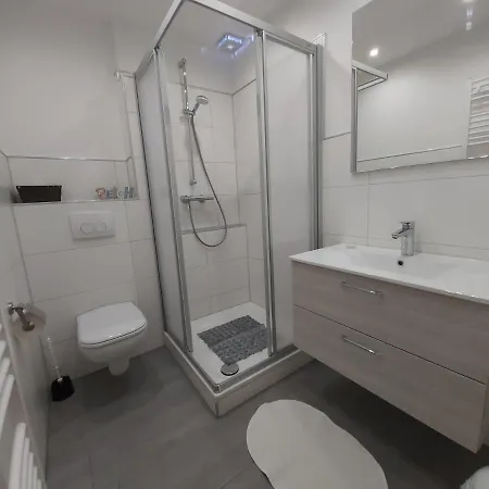 Vermietung Luetje 比苏姆